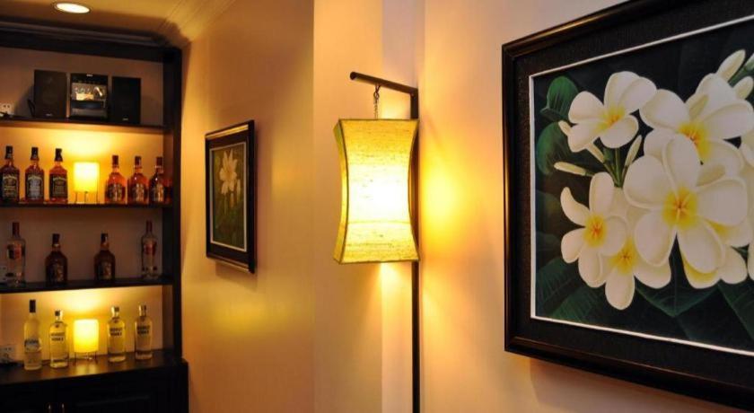 Jun Yue Hotel Phnom Penh Zewnętrze zdjęcie