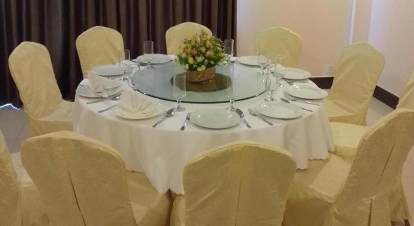 Jun Yue Hotel Phnom Penh Zewnętrze zdjęcie