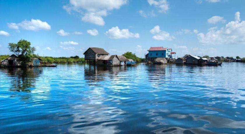 Jun Yue Hotel Phnom Penh Zewnętrze zdjęcie