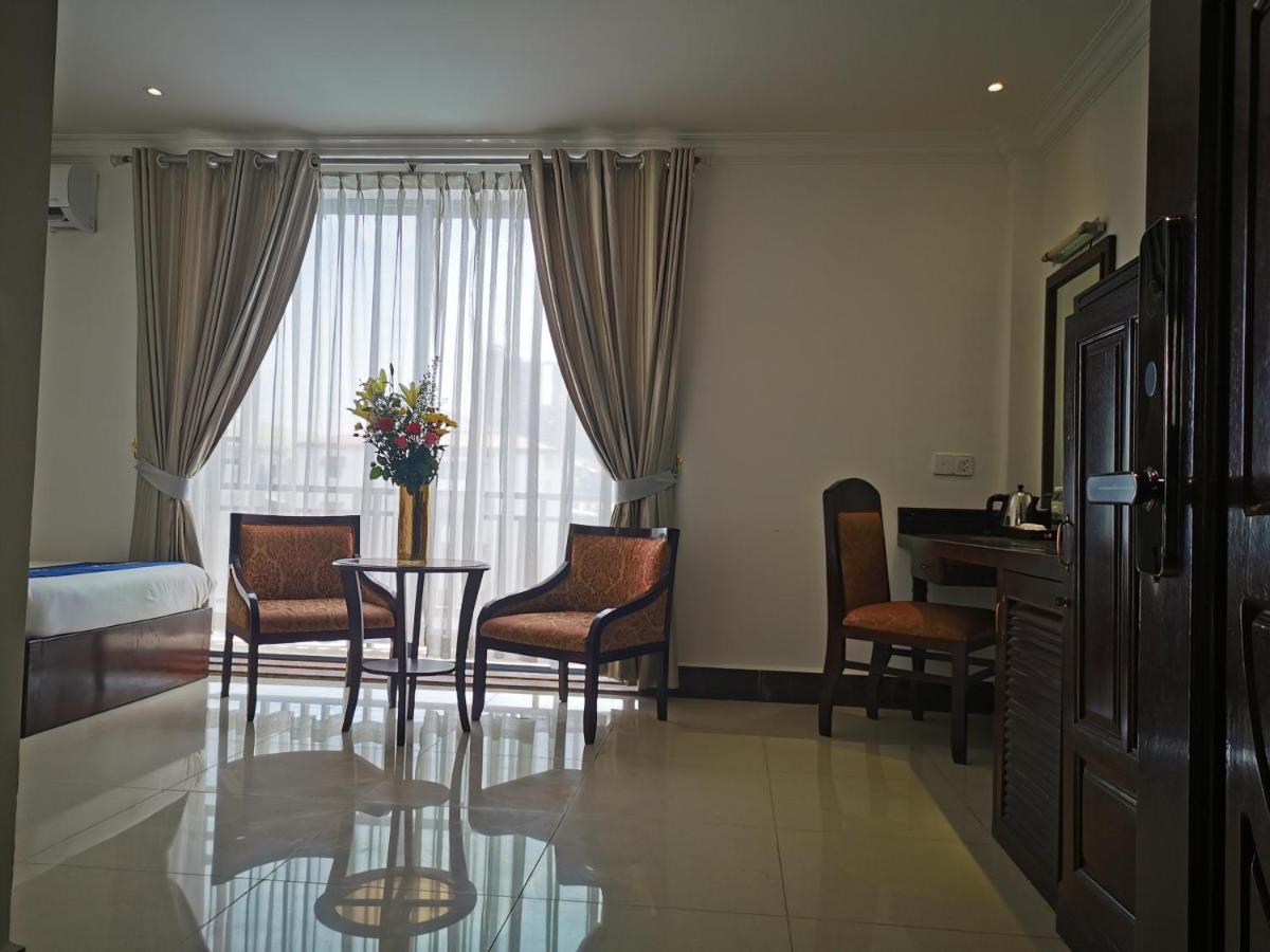 Jun Yue Hotel Phnom Penh Zewnętrze zdjęcie